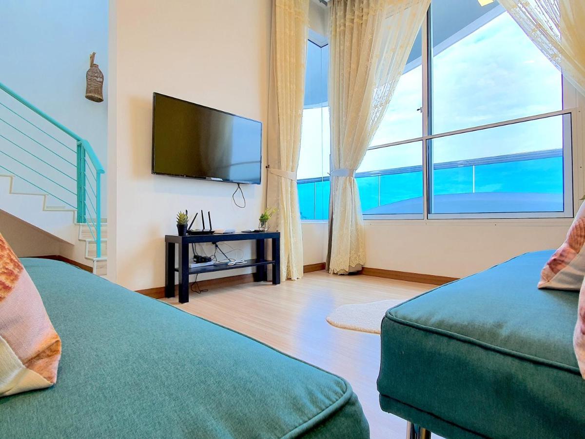 The Wave Aparthotel